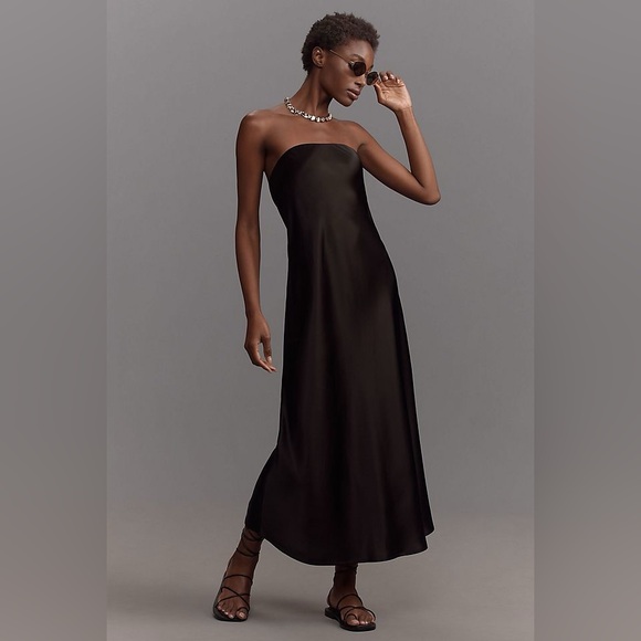 Anthropologie Dresses & Skirts - NWT Anthropologie Cami NYC Noelle Strapless Midi Dress